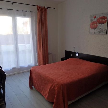 Servhotel Morestel Buitenkant foto