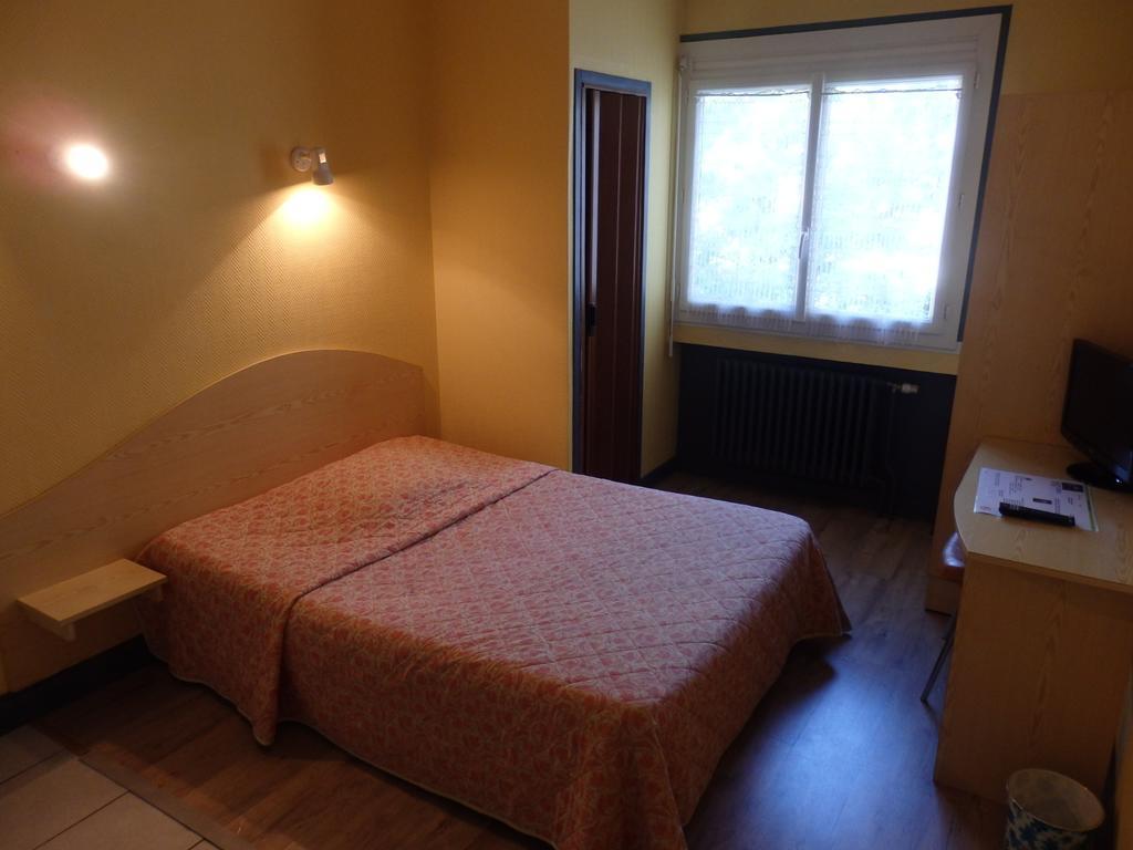 Servhotel Morestel Buitenkant foto