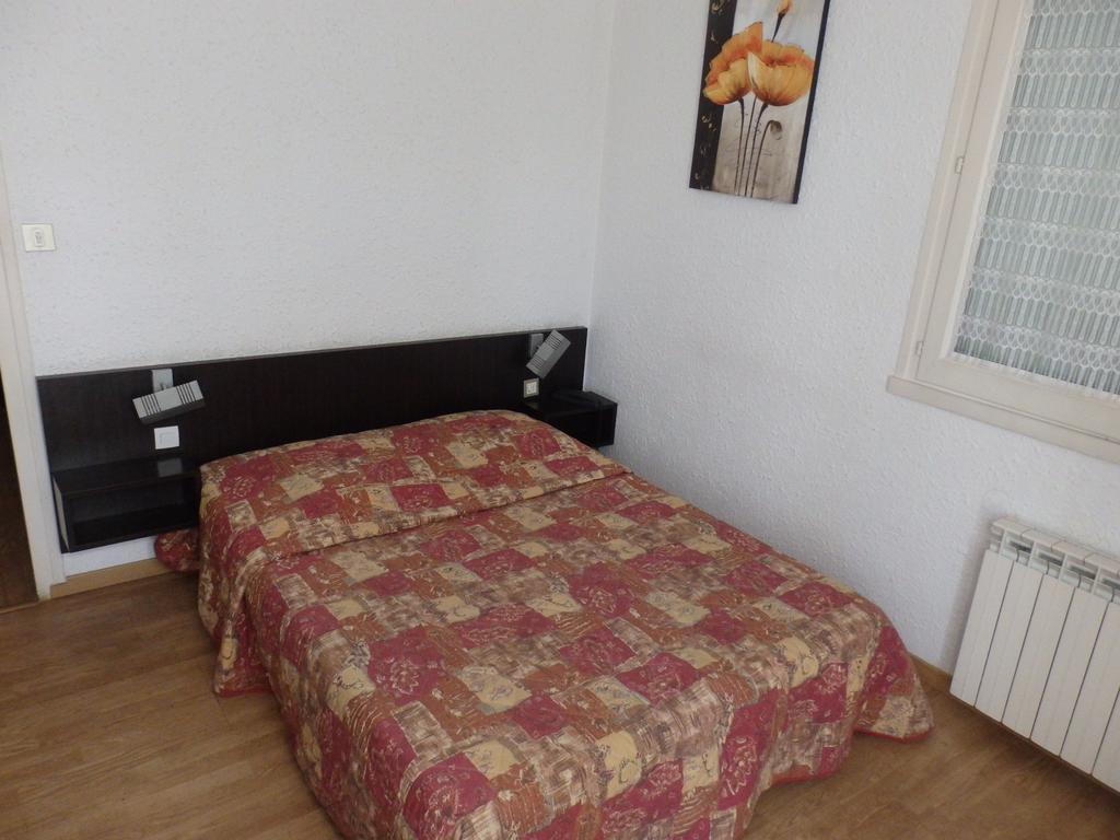 Servhotel Morestel Buitenkant foto