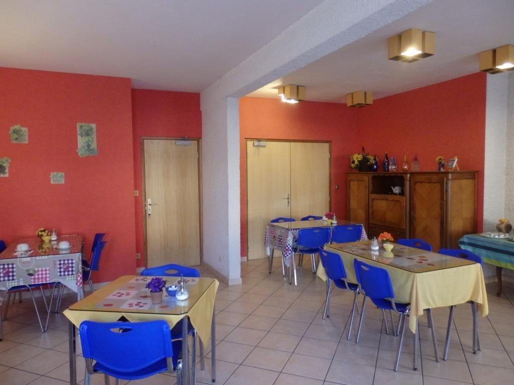Servhotel Morestel Buitenkant foto